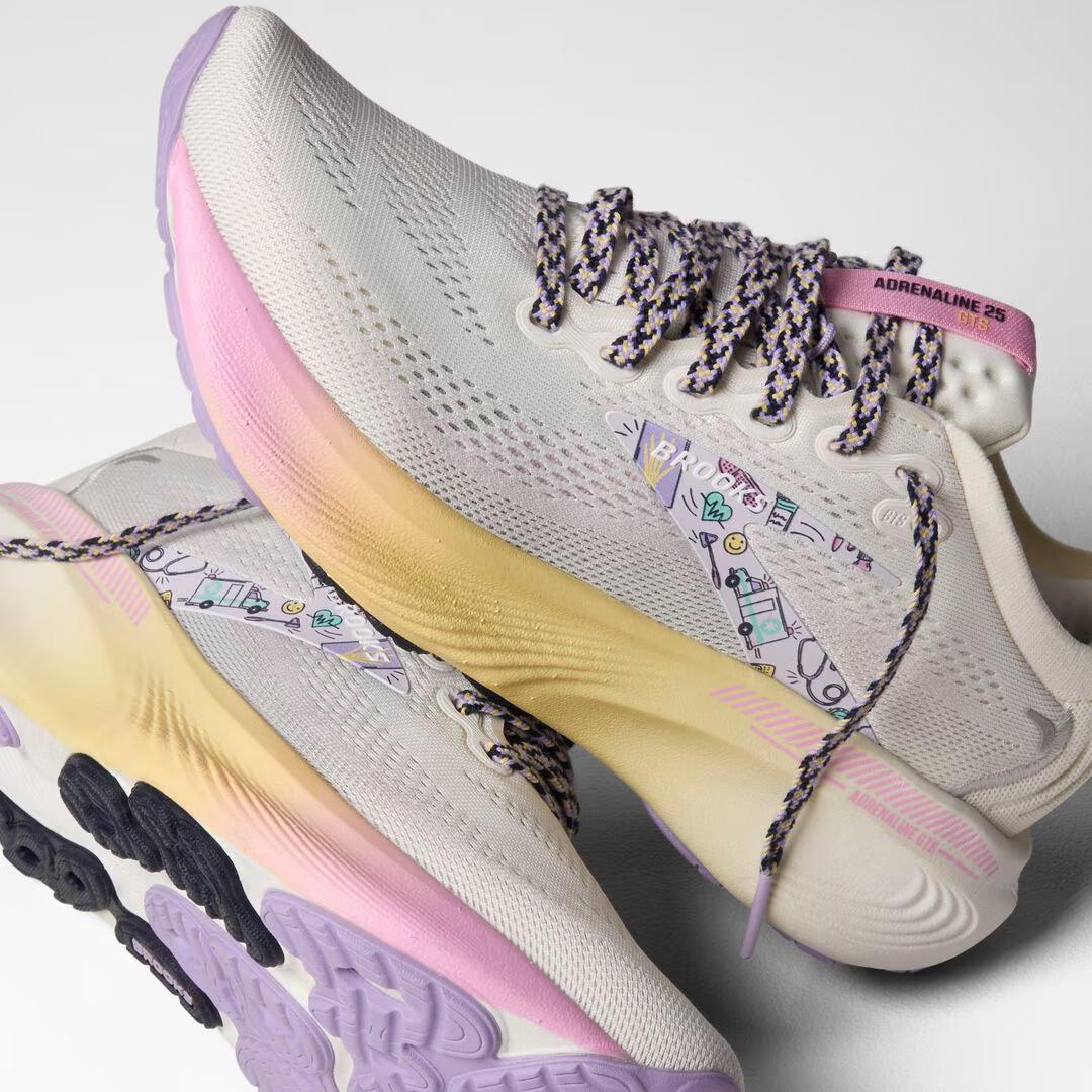Women's Adrenaline GTS 25 Running Shoes - Image 2