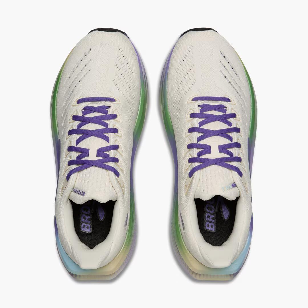 Women's Glycerin Max 2 Running Shoes - Image 4