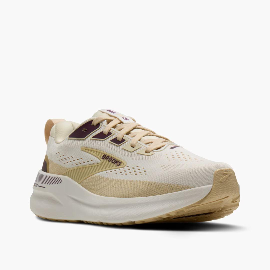 Women's Ariel GTS 26 Running Shoes - Image 3
