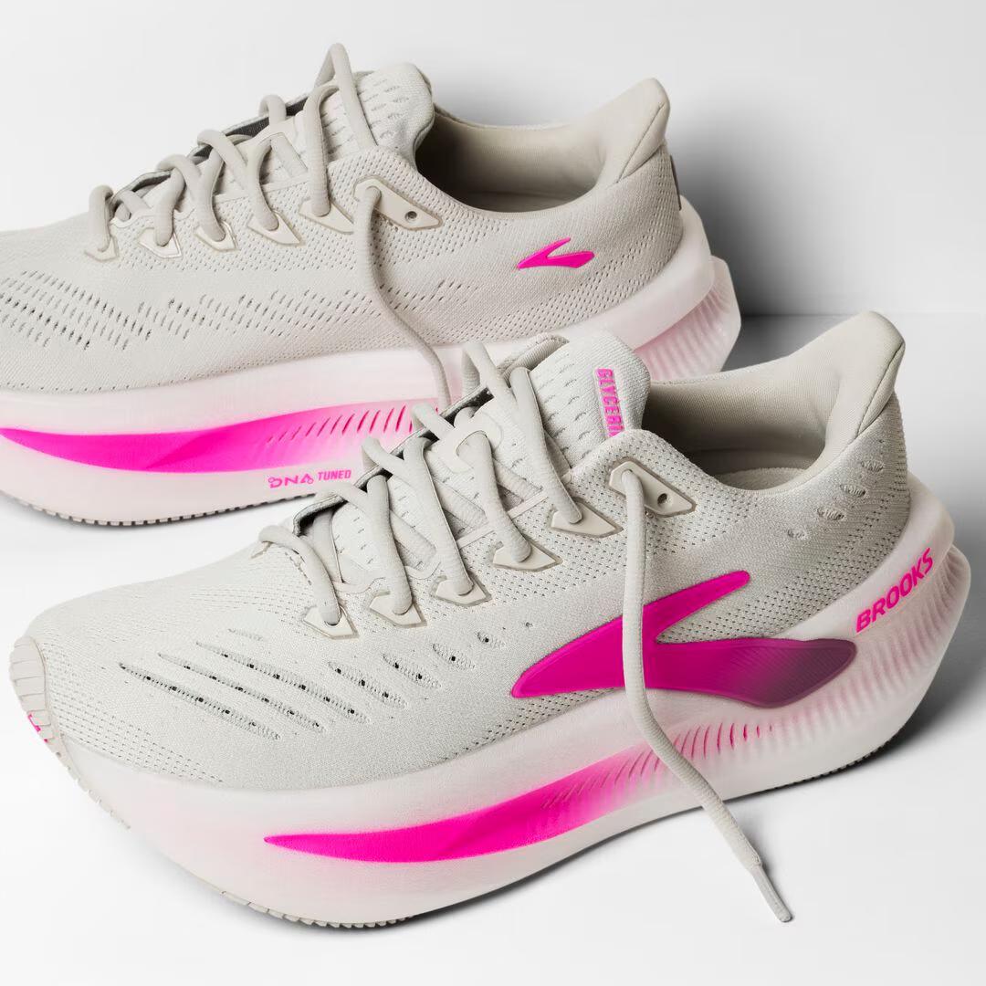 Women's Glycerin Max 2 Running Shoes - Image 2