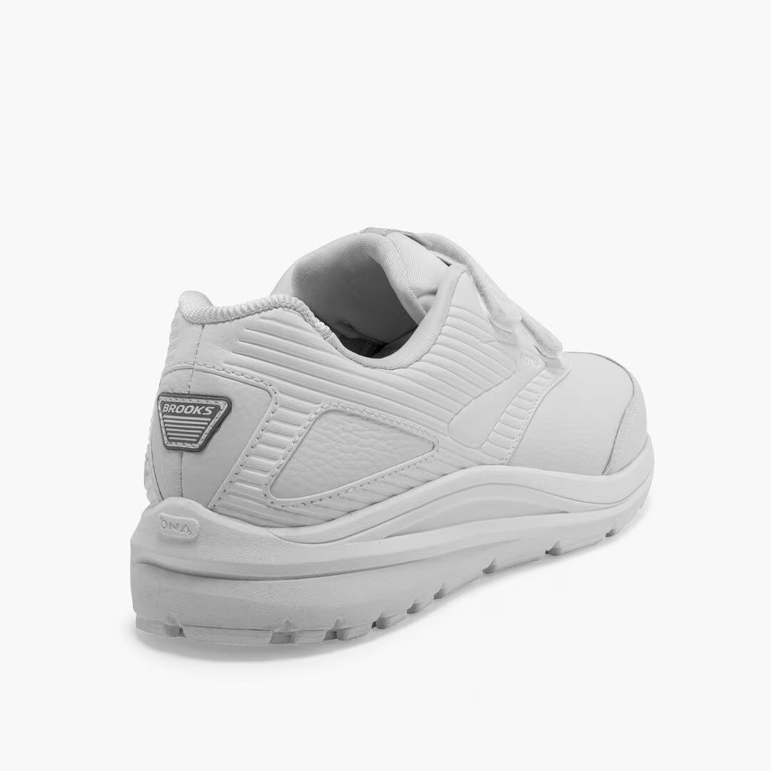 Brooks Addiction Walker V-Strap 2 - Womens Running Shoes - Image 5
