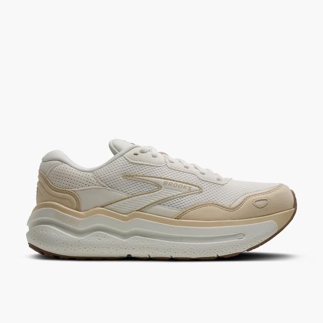 Women's Ghost Max SE | Suede Running Shoes