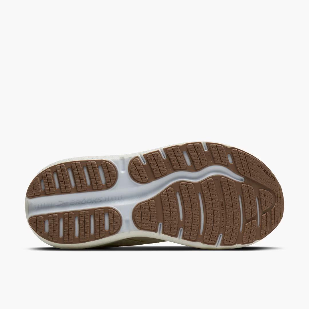 Women's Ghost Max SE | Suede Running Shoes - Image 7