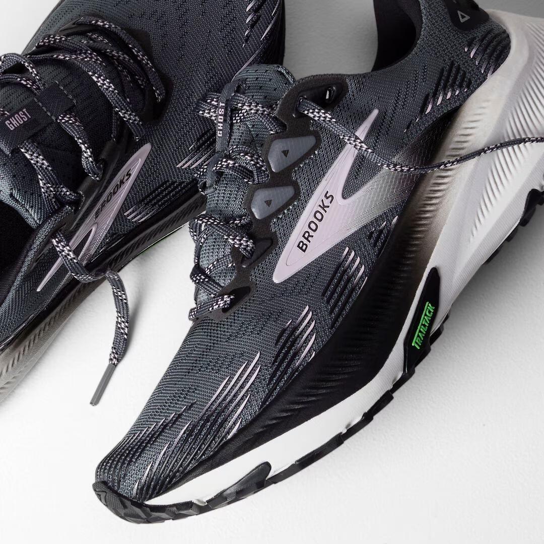 Women's Ghost Trail Running Shoes - Image 2