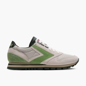 Unisex Chariot Shoe