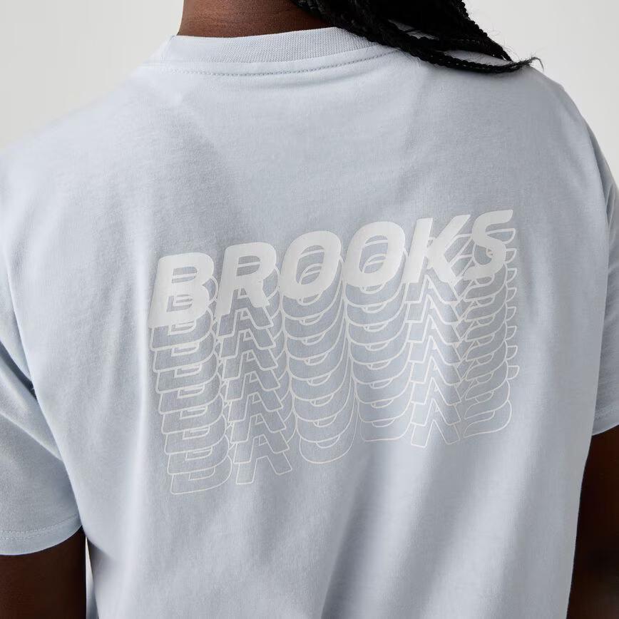 Women's Graphic Short Sleeve Shirt - Image 4