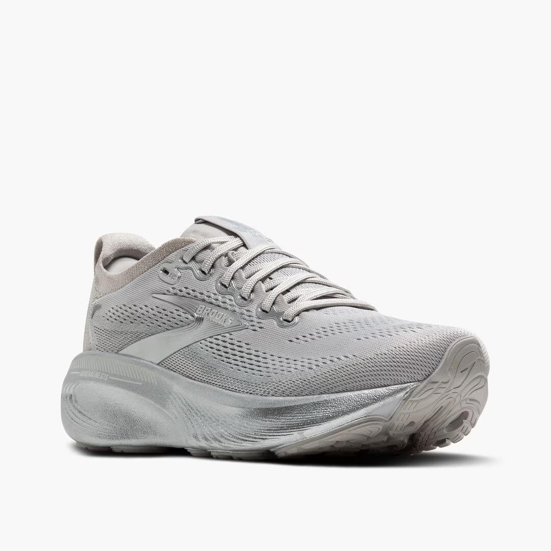 Women's Adrenaline GTS 25 Running Shoes - Image 3