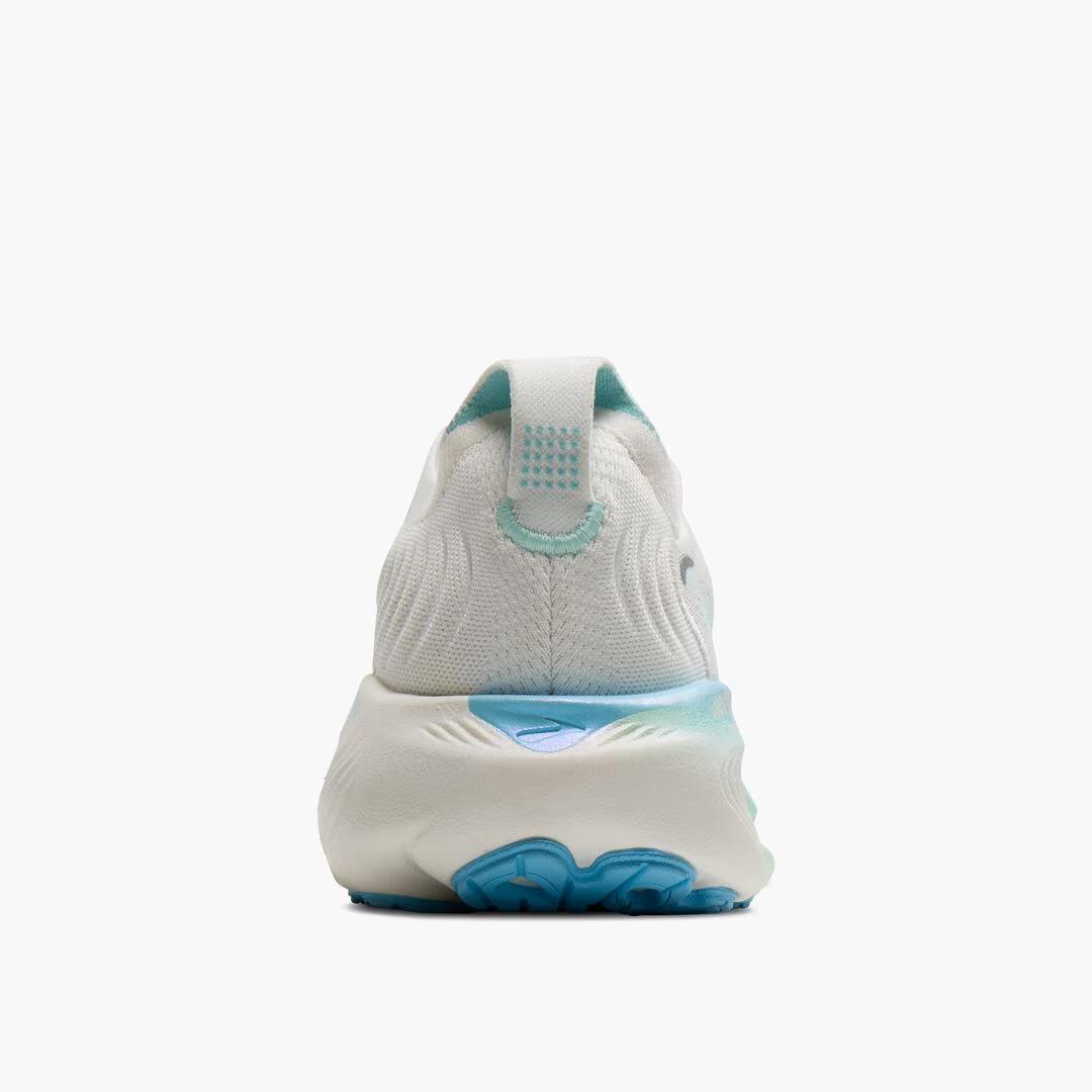 Women's Adrenaline GTS 25 Running Shoes - Image 6