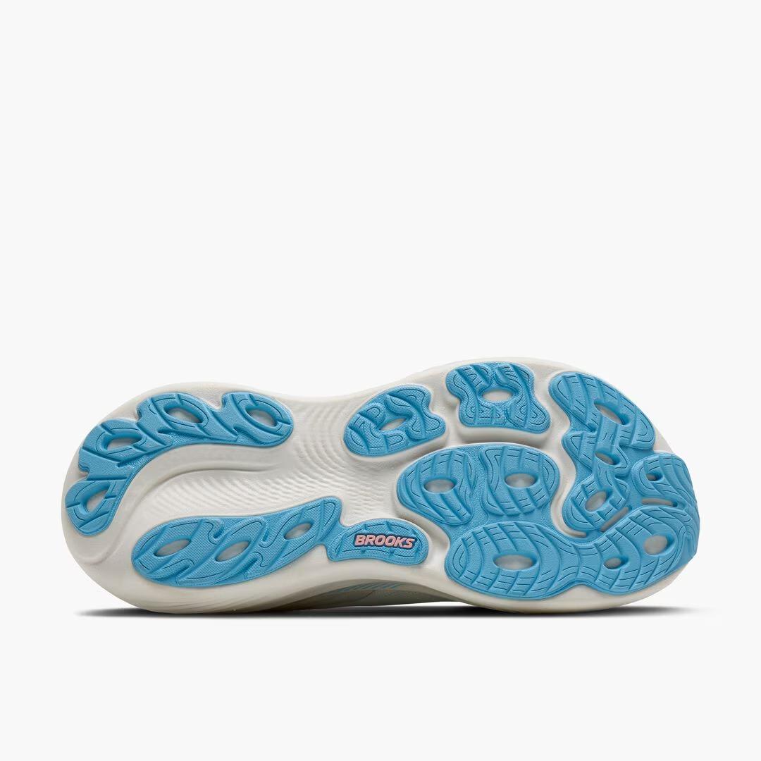 Women's Adrenaline GTS 25 Running Shoes - Image 7