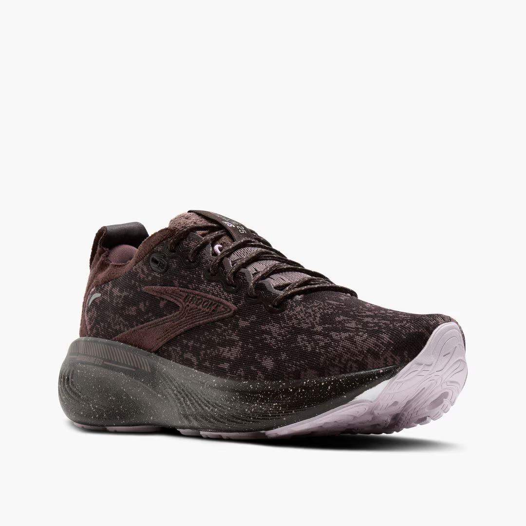 Women's Adrenaline GTS 25 Running Shoes - Image 3