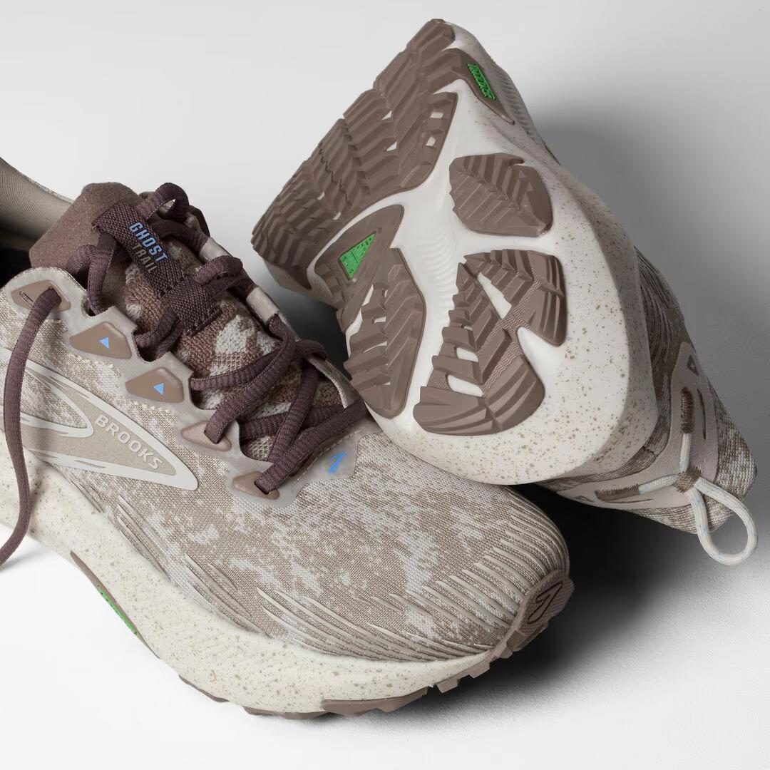 Women's Ghost Trail Running Shoes - Image 2