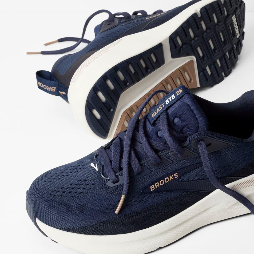 Men's Beast GTS 26 Running Shoes - Image 2
