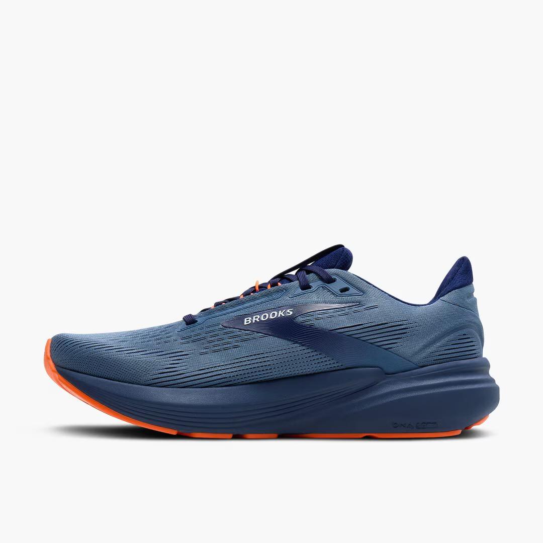 Men's Revel 8 - Image 5