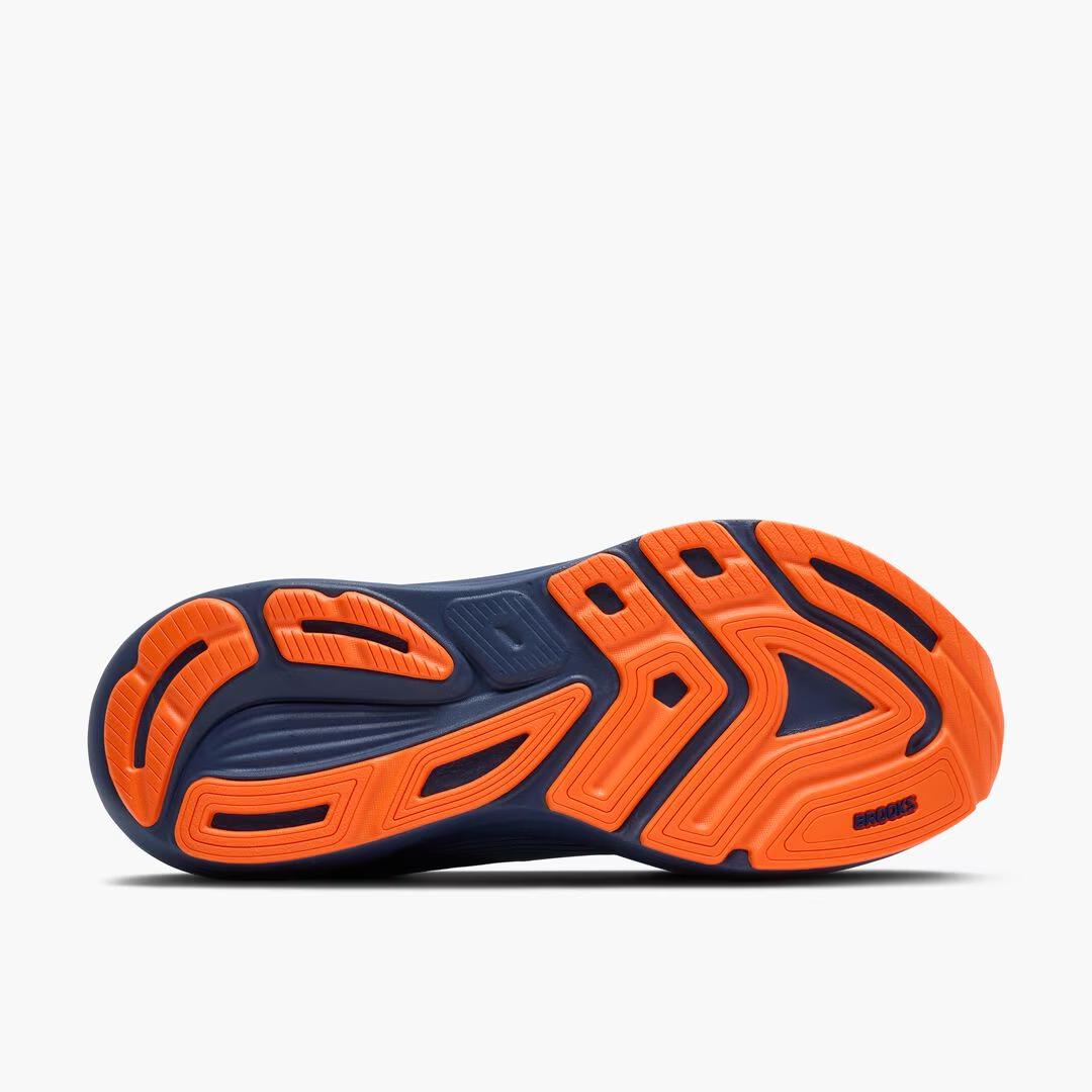 Men's Revel 8 - Image 7