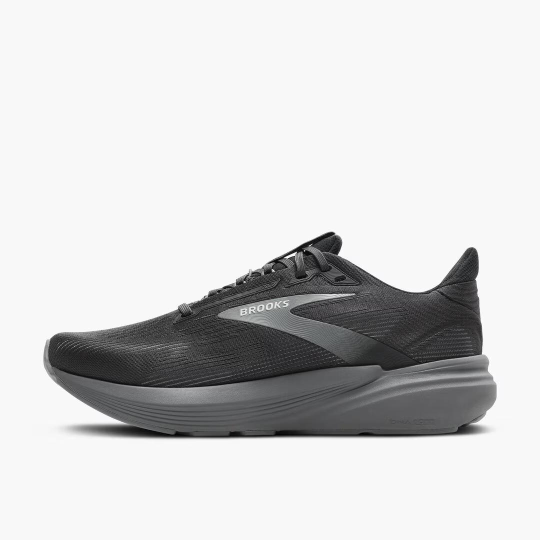 Men's Revel 8 - Image 5