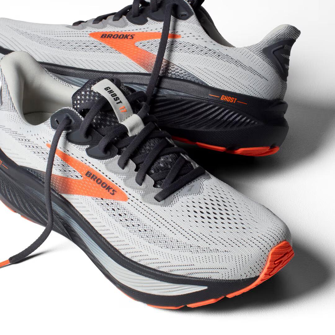 Men's Ghost 17 Running Shoes - Image 2