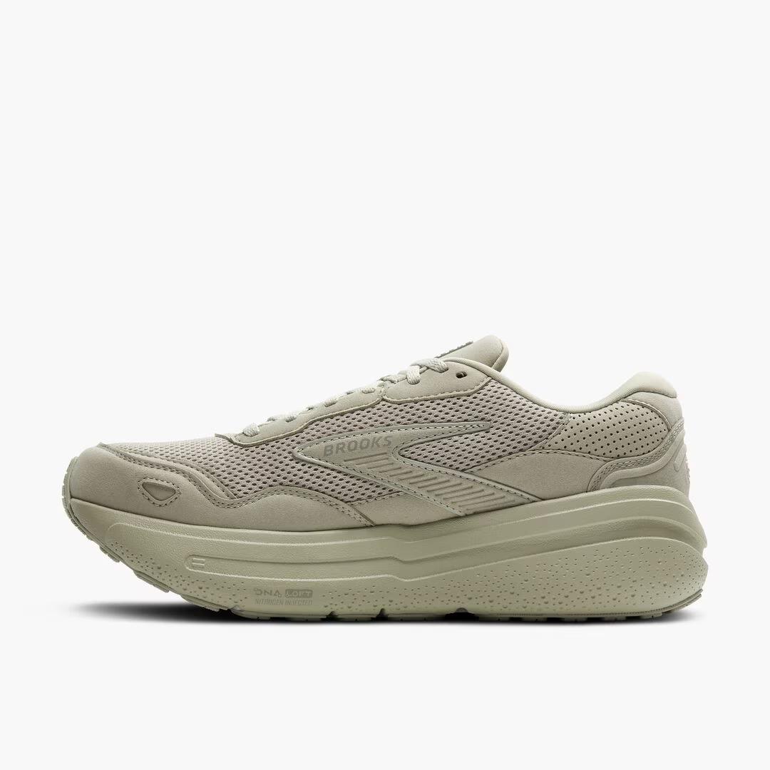 Men's Ghost Max SE | Suede Running Shoes - Image 5